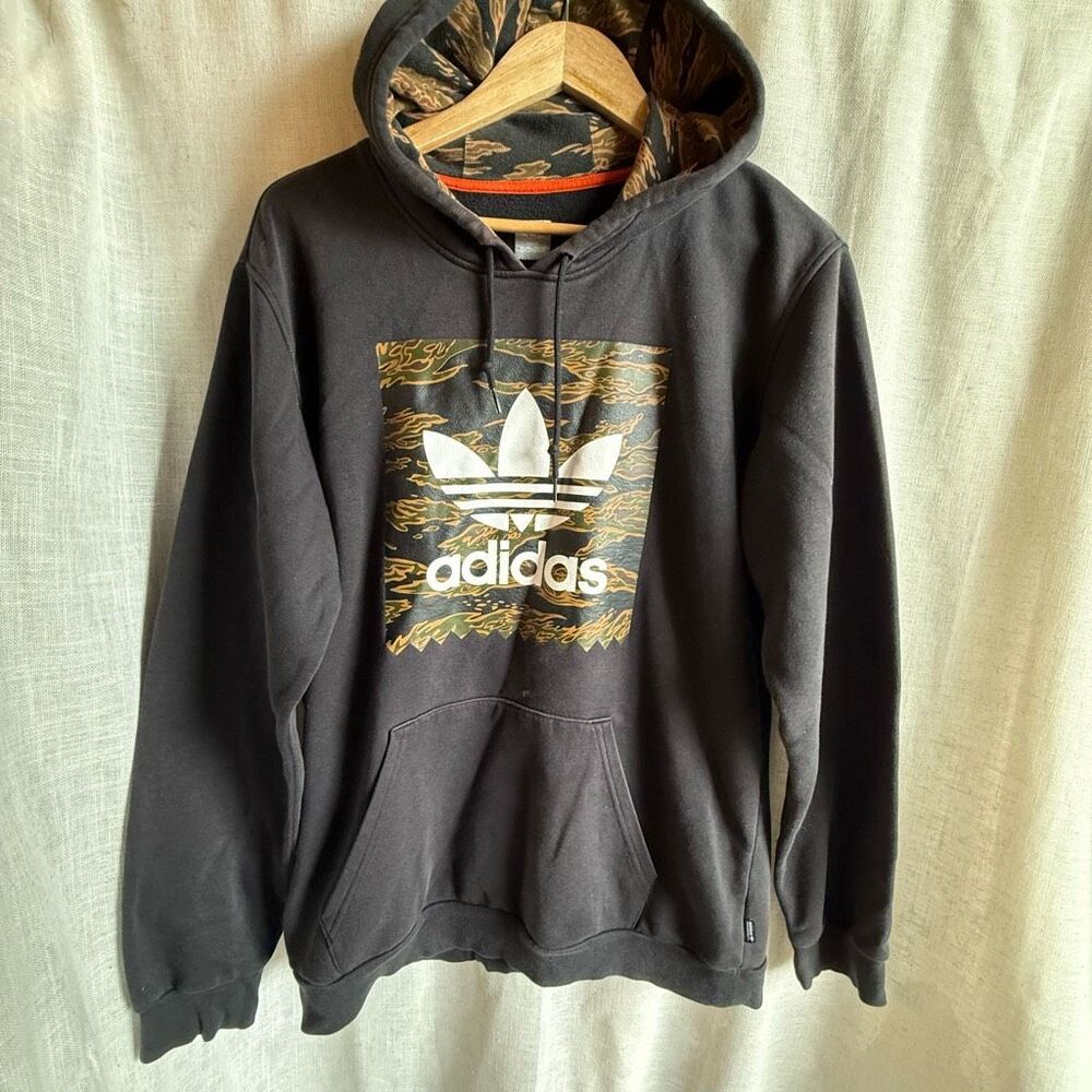 Adidas Mens Camo Trefoil Logo Hoodie Size M Skateboarding Graphic Pullover - Picture 2 of 15